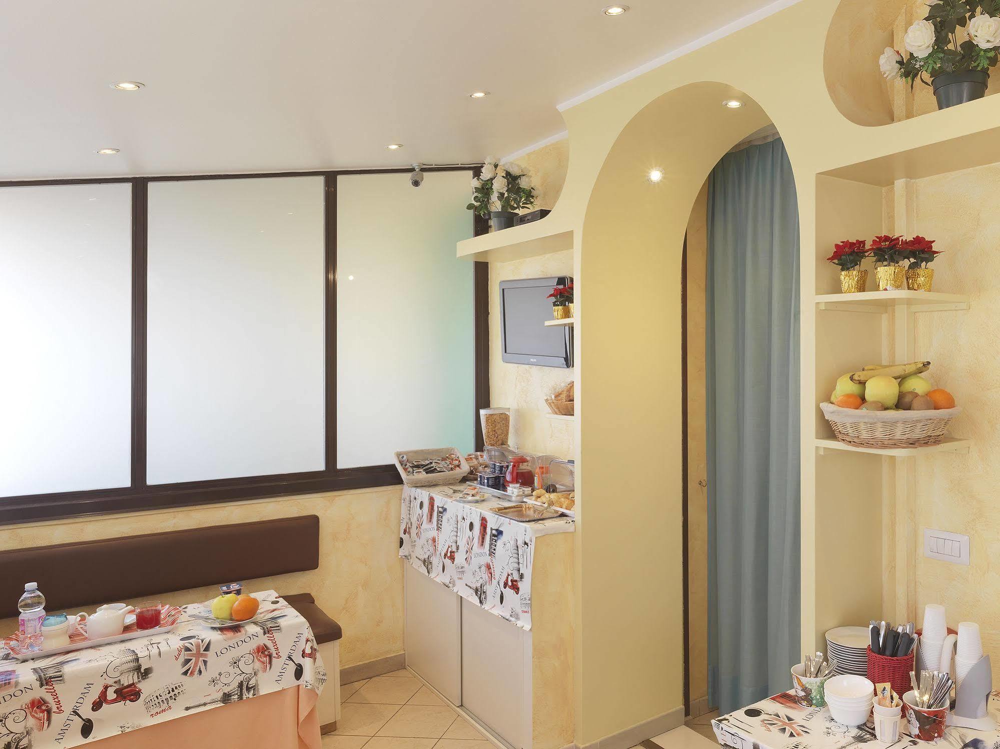 Hotel Arco Romana Mediolan Zewnętrze zdjęcie
